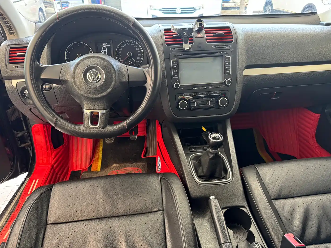 Volkswagen Sagitar 2011 2011 1.4TSI Manual Luxury