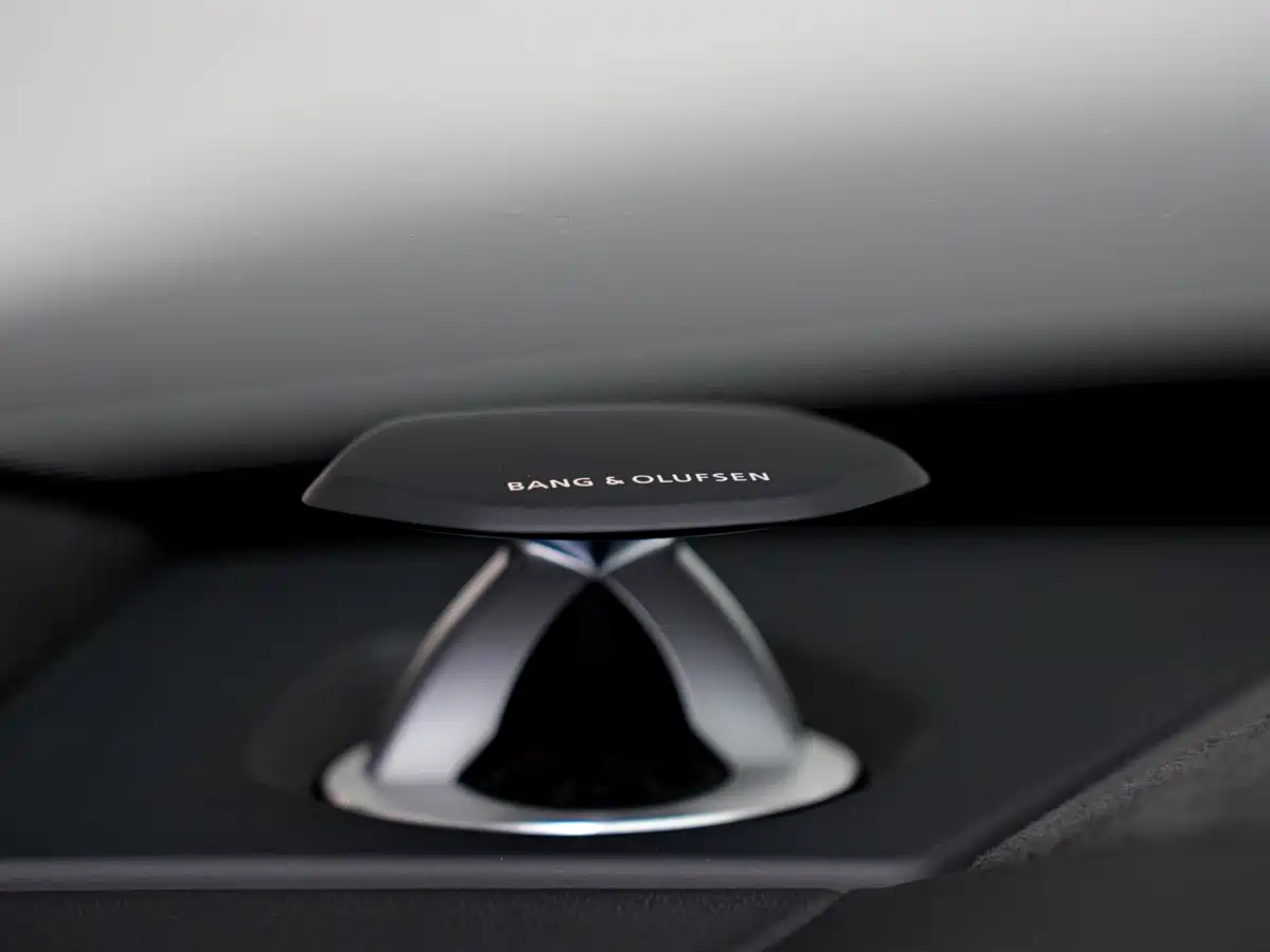 Фото 21 - Lamborghini Urus