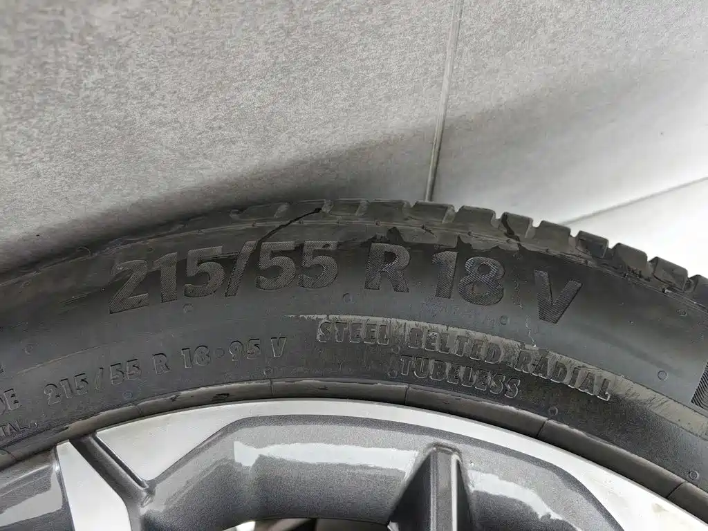 Geely Binyue 2019 2019 Sport 260T DCT Battle China VI