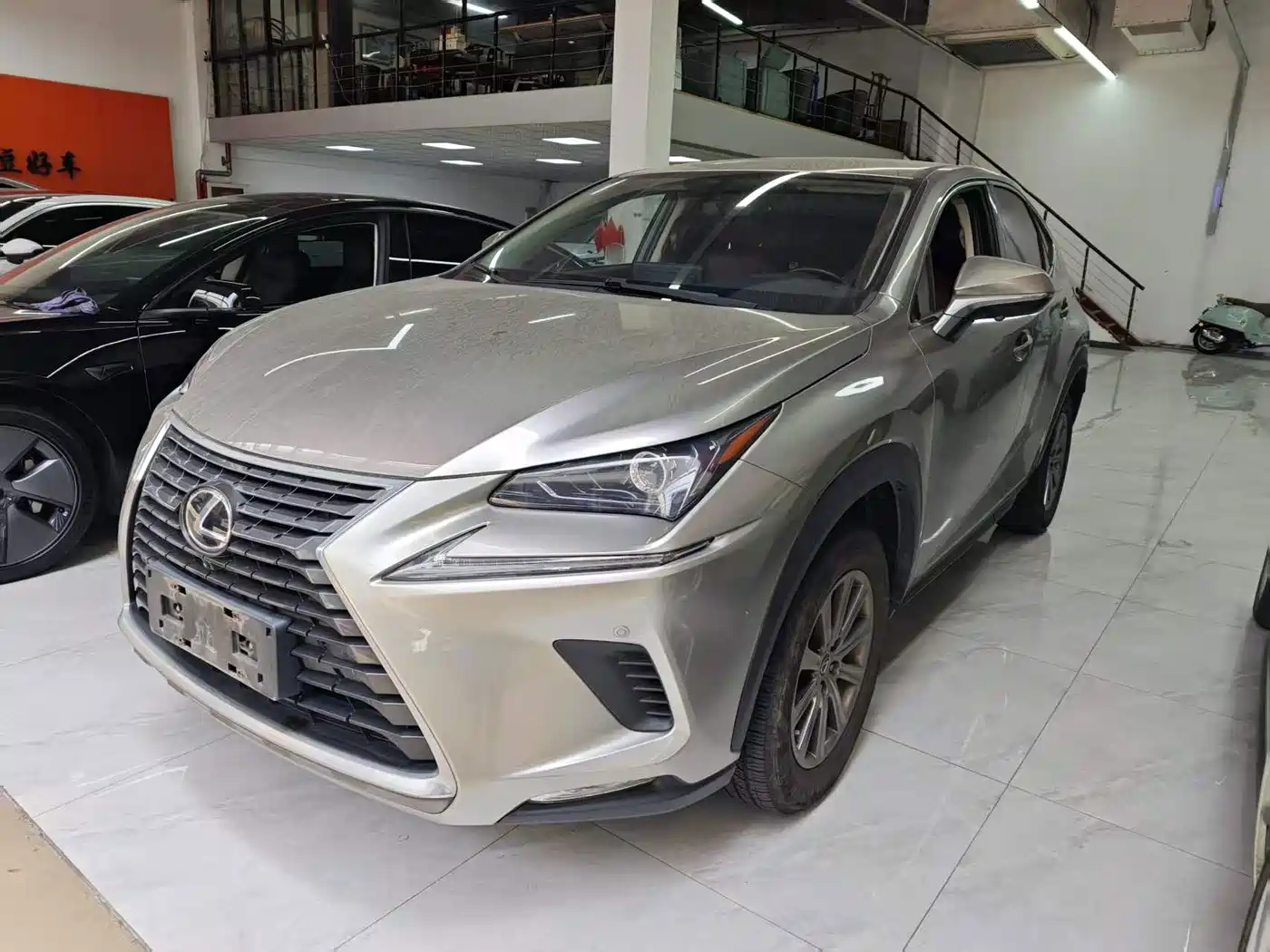 Фото 1 - Lexus NX