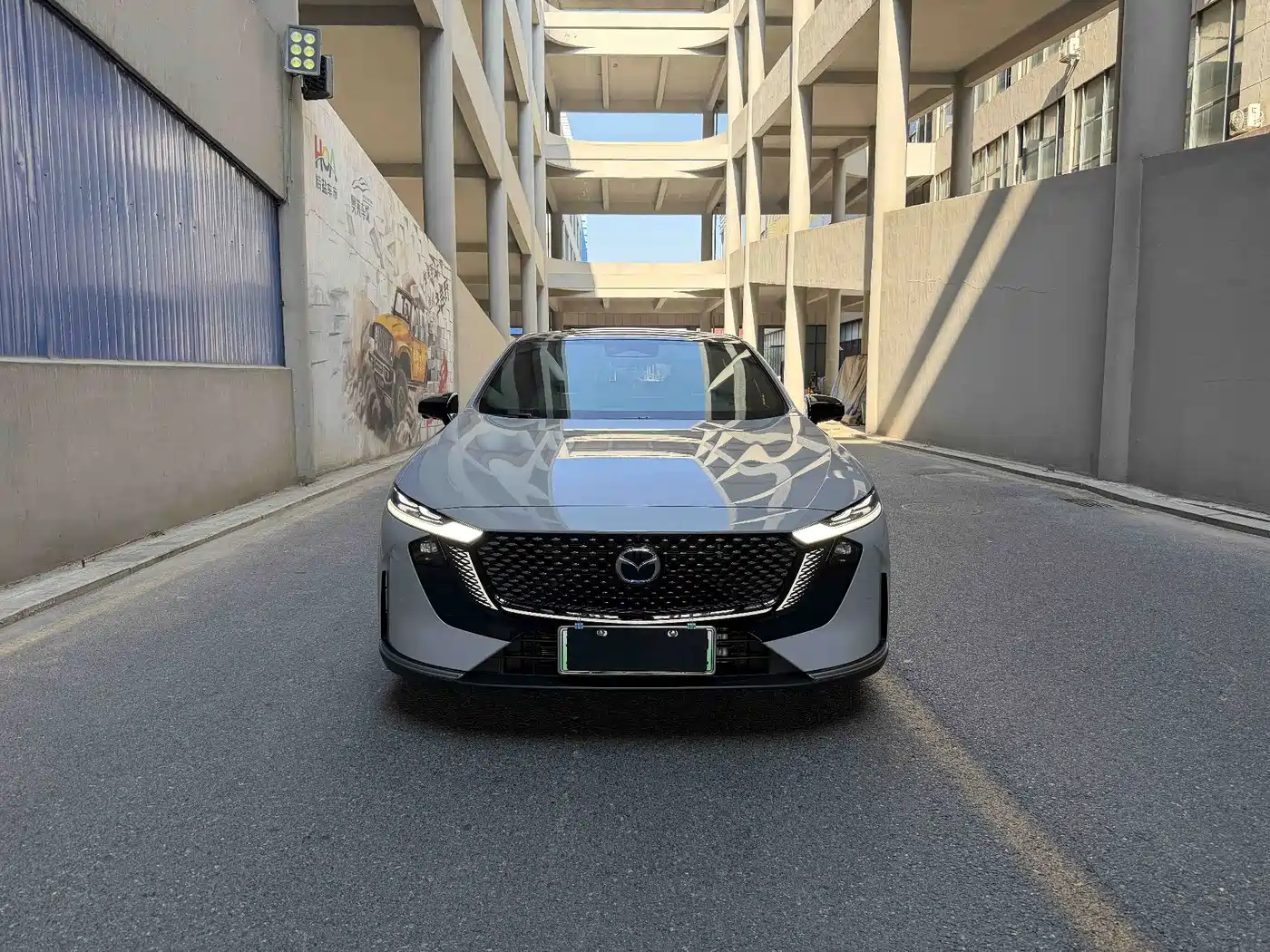 Mazda EZ-6 2025 2024 Extended Range 200 Premium Edition