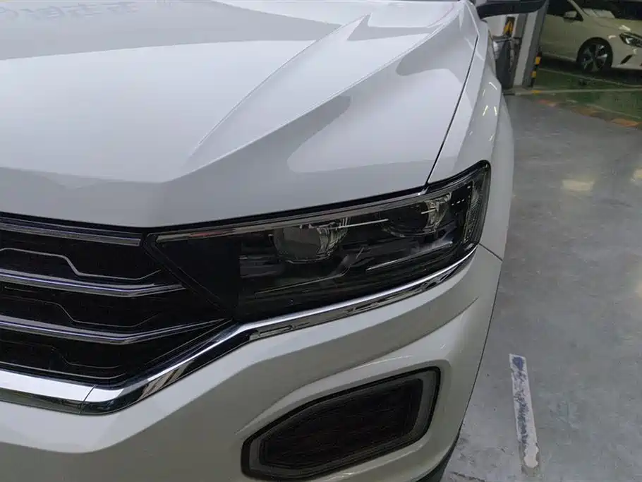 VOLKSWAGEN T ROC EXPLORING SONGS