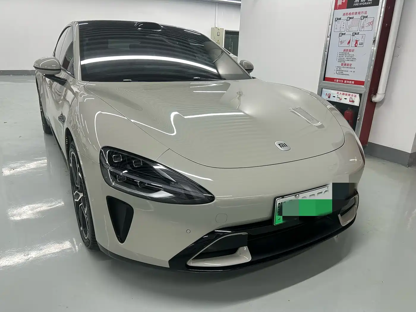 XIAOMI CAR XIAOMI SU7