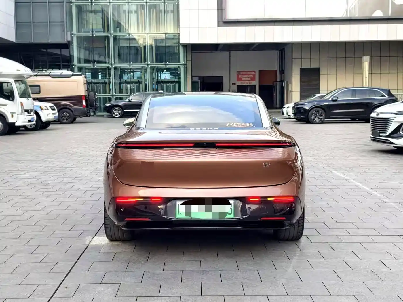 ZEEKR EXTREME KRYPTON 007