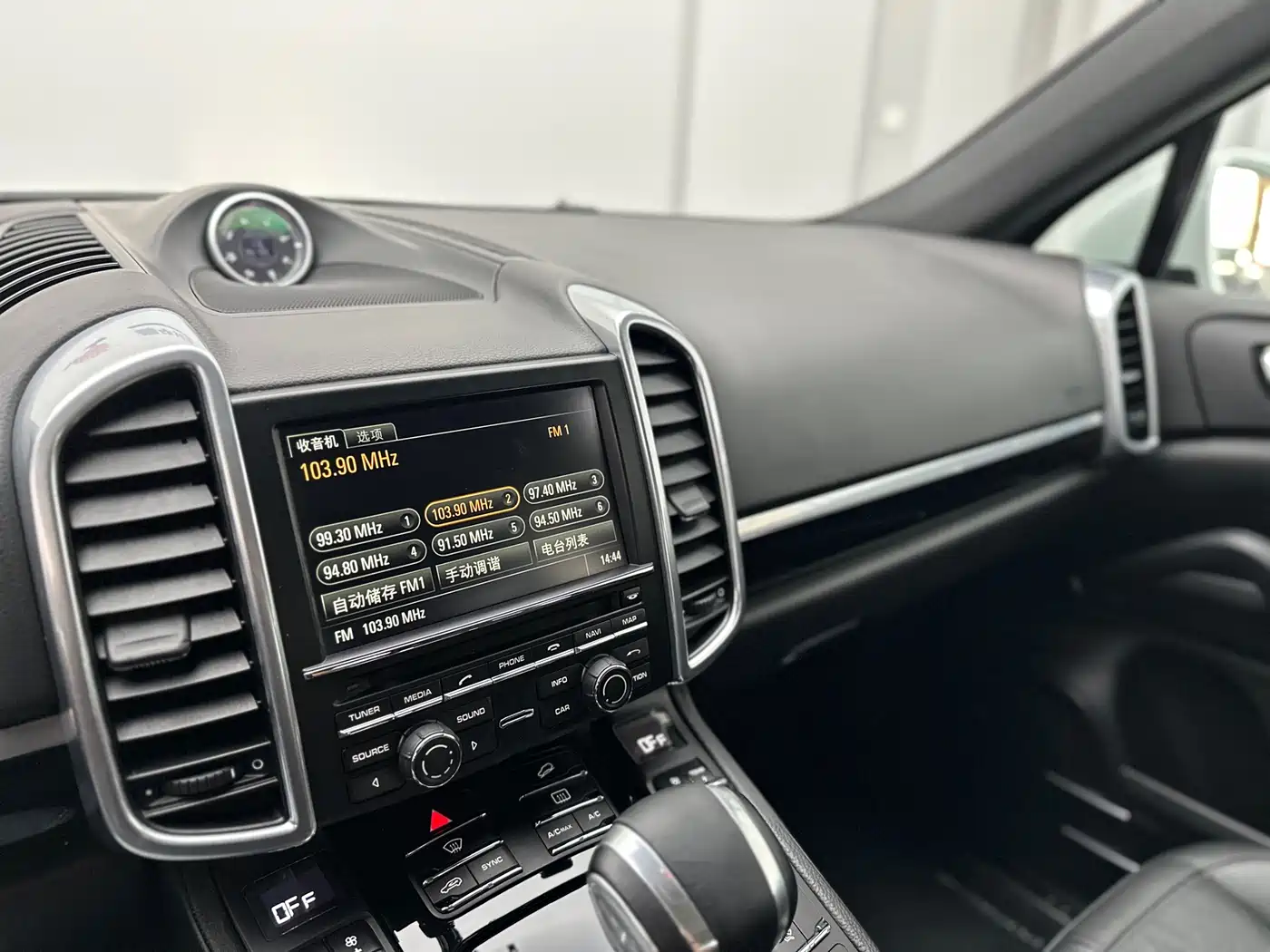 Porsche Cayenne 2015 Cayenne 3.0T фото 26