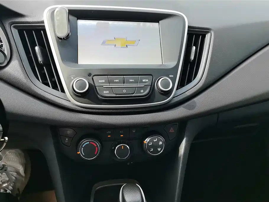 Chevrolet Cavalier 2019 320 Automatic Joy Edition фото 13
