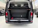 Фото 27 - Volkswagen Multivan