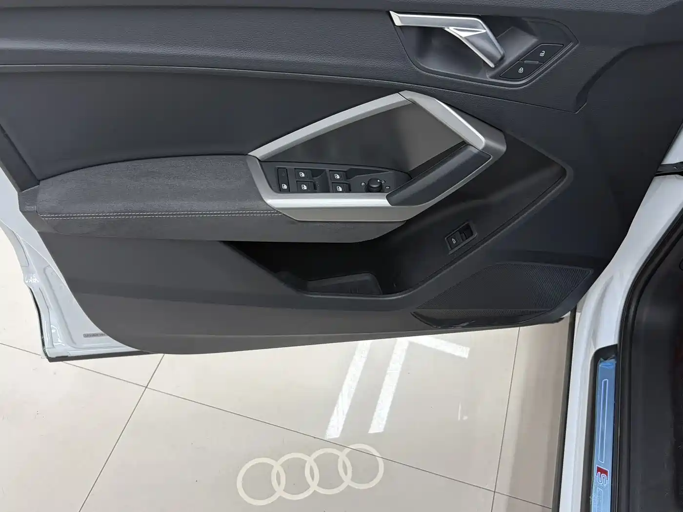 Audi Q3 2022 35 TFSI Fashion Dynamic фото 7