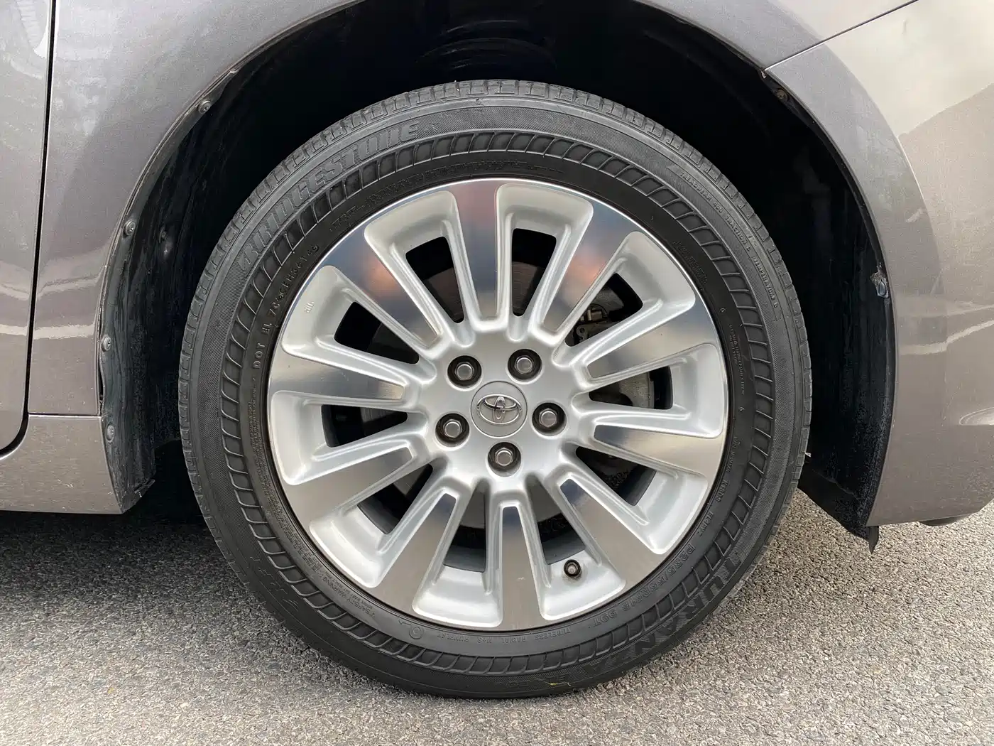 Toyota Sienna 2015 3.5L 4WD L фото 22
