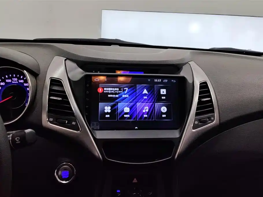 Hyundai Langdong 2013 1.6L Automatic Leading фото 13