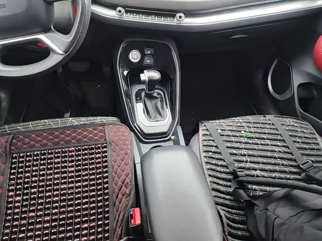 Фото 14 - Haval H2s