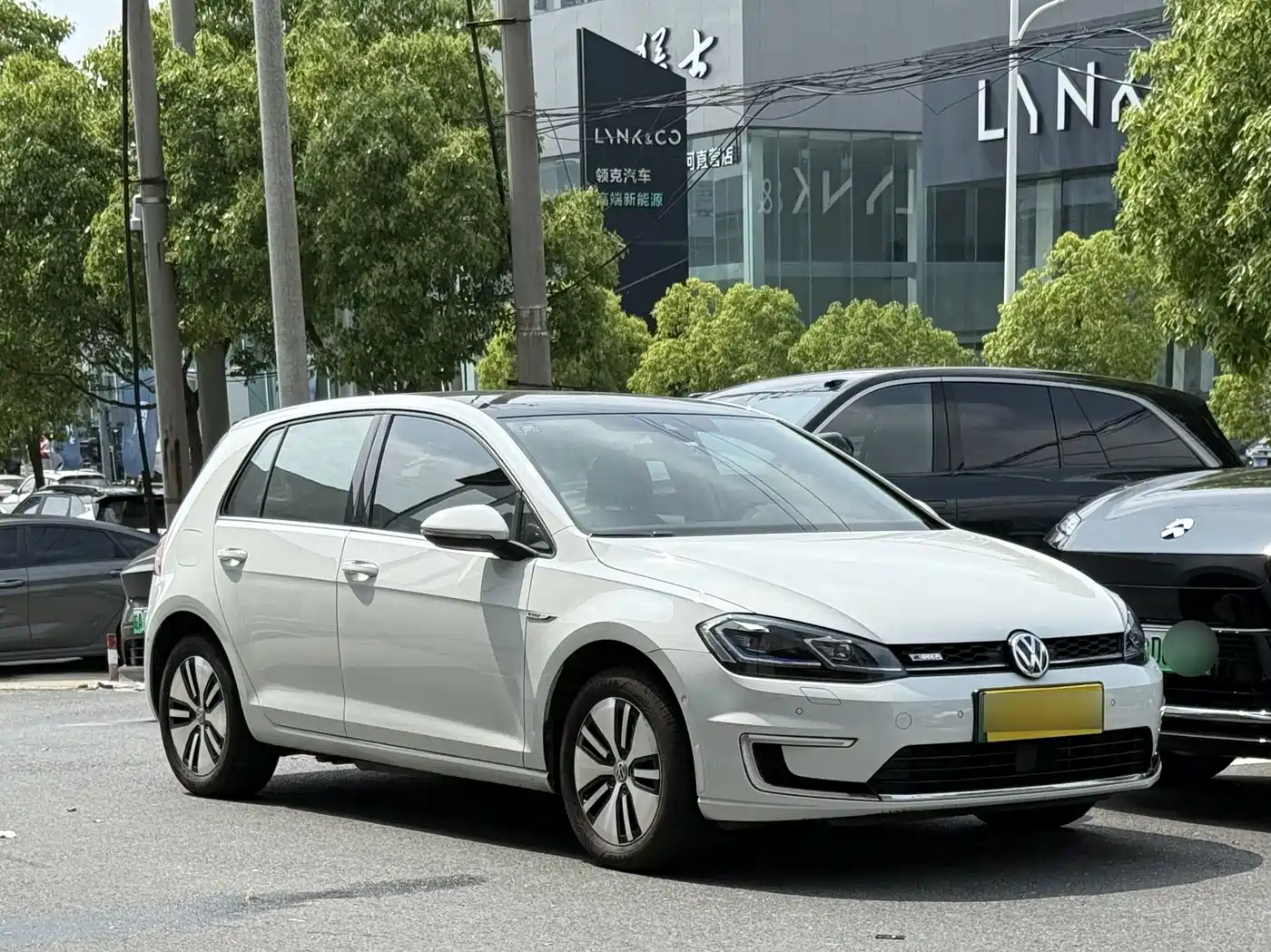Volkswagen Golf Electric 2020 Chi Pro фото 3