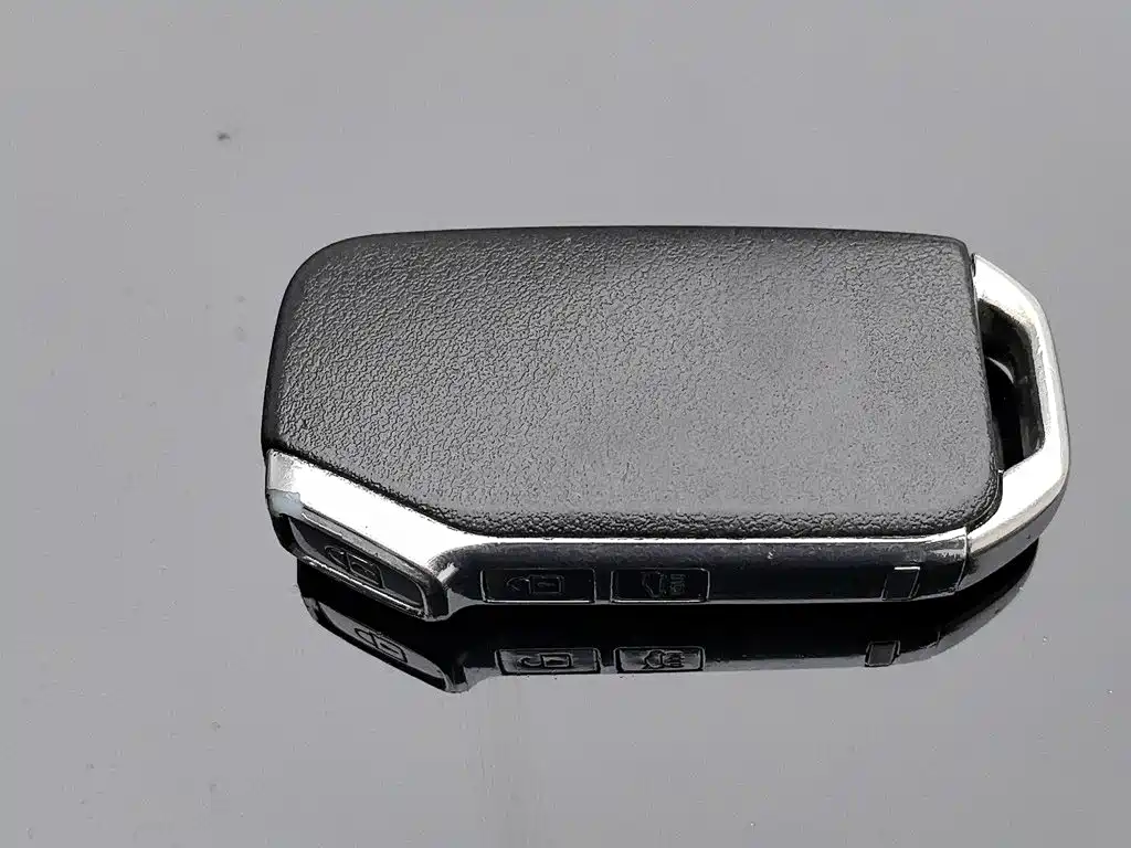 Photo 19 - Kia K5