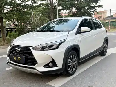 Toyota Yaris L