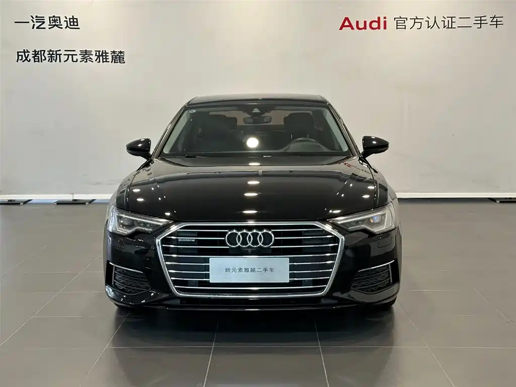 Фото 2 - Audi A6L