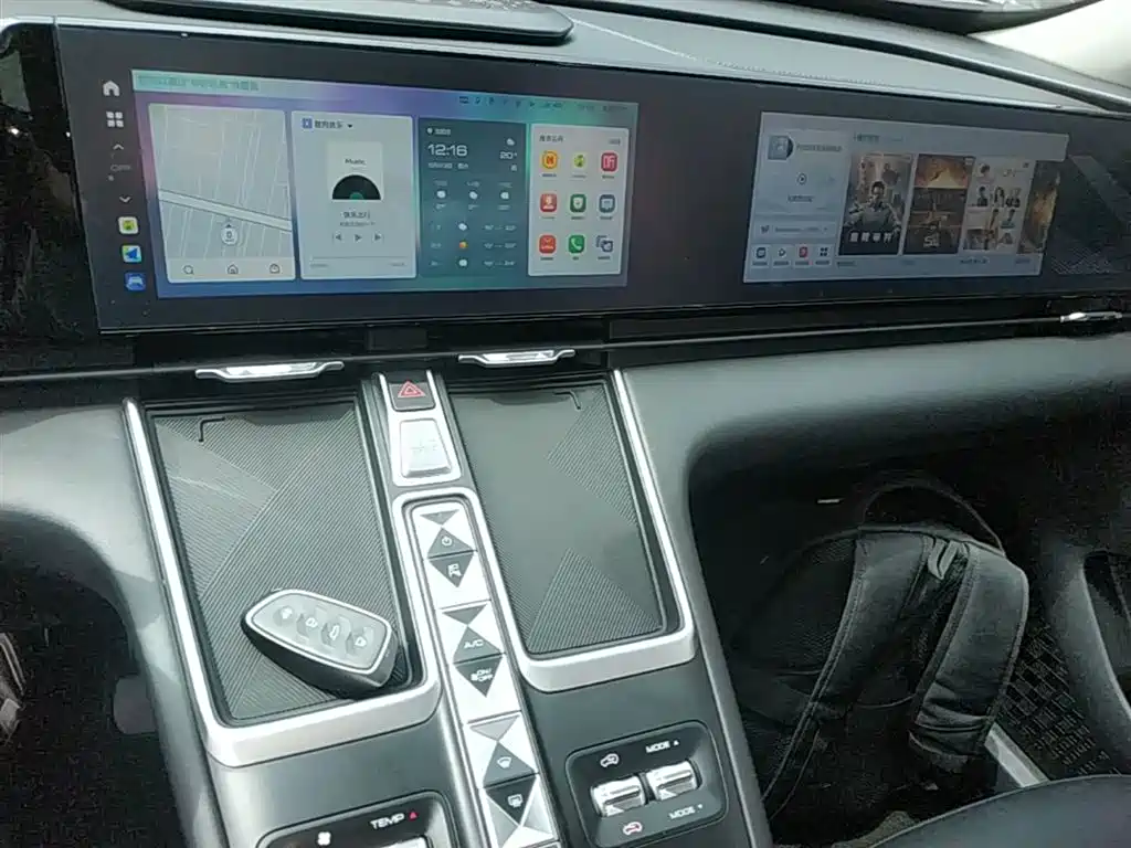 Haval Xiaolong MAX 2023 1.5L Hi4 105 4WD Pilot Edition фото 13