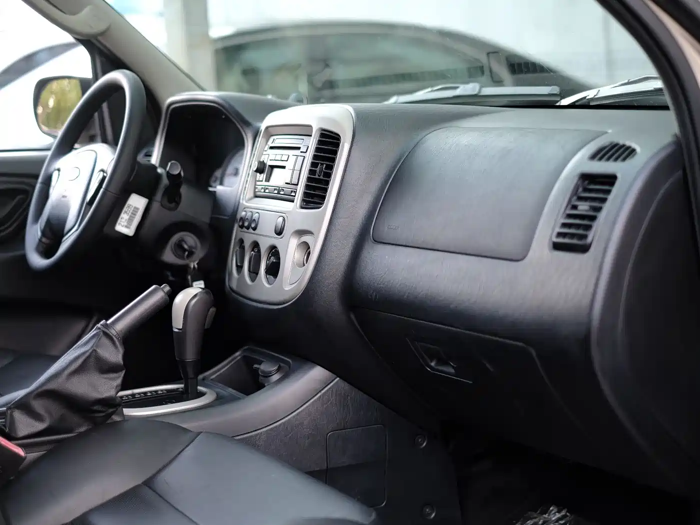 Ford Escape (Import) 2007 2005 3.0 AT