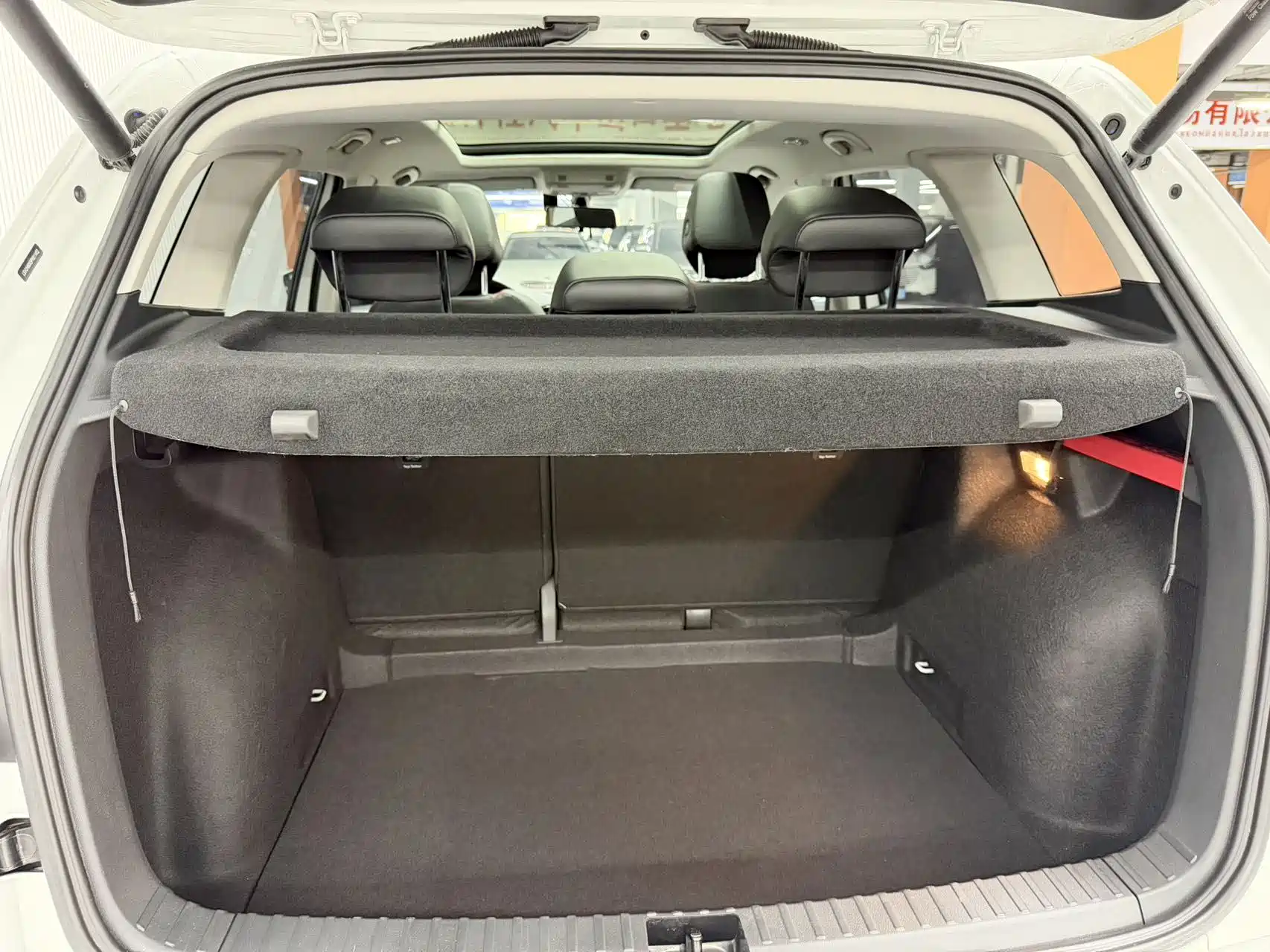 Photo 18 - Škoda Karoq