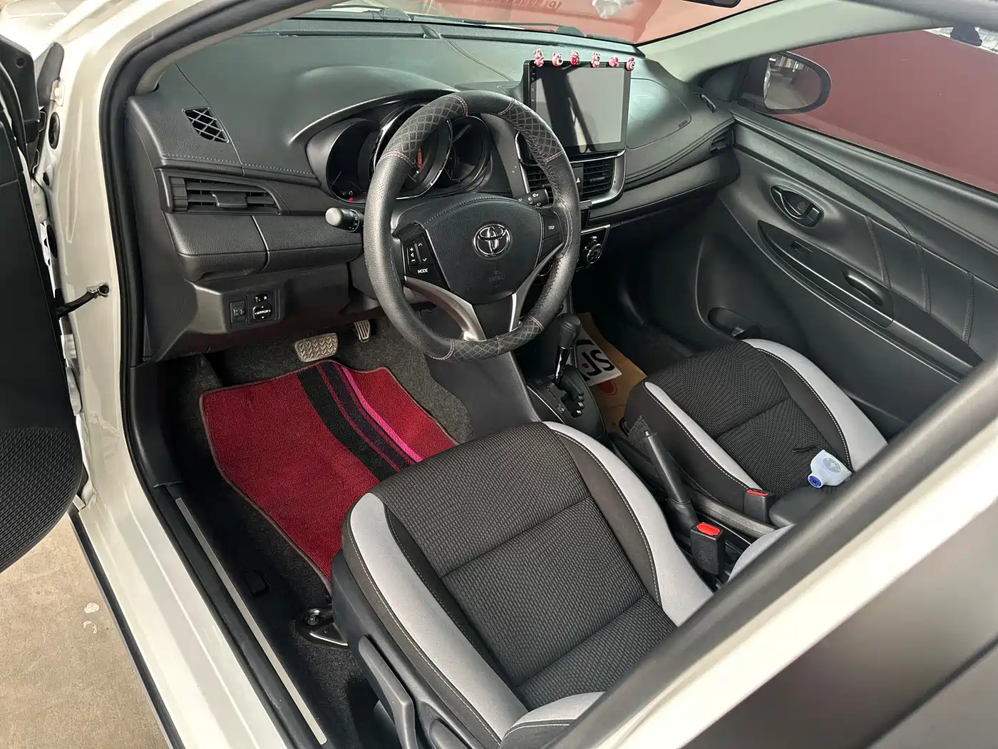 Toyota YARiS L Zhi Xuan 2022 Zhi Xuan X 1.5L CVT Leading PLUS Edition фото 8