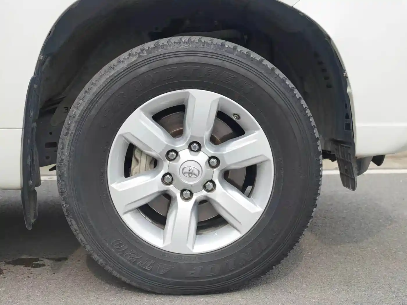 Toyota Prado 2016 3.5L Auto TX-L фото 23