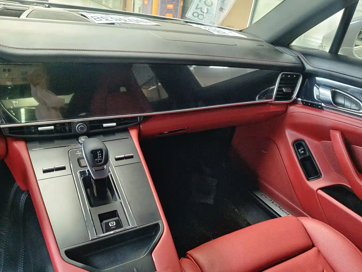 Porsche Panamera 2014 Panamera 4 Executive 3.0T фото 11