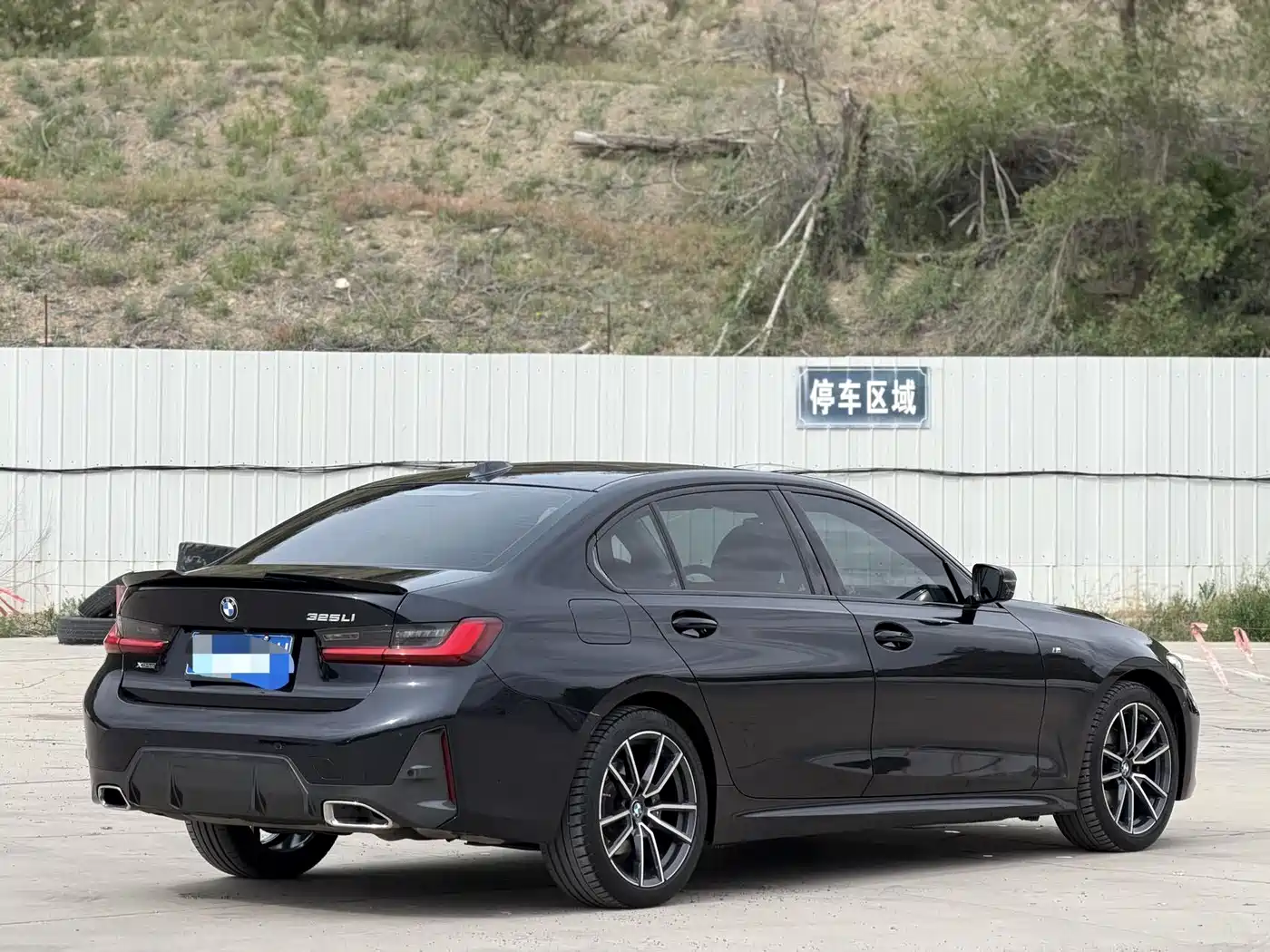 BMW 3 Series 2023 325Li M Sport Package фото 4
