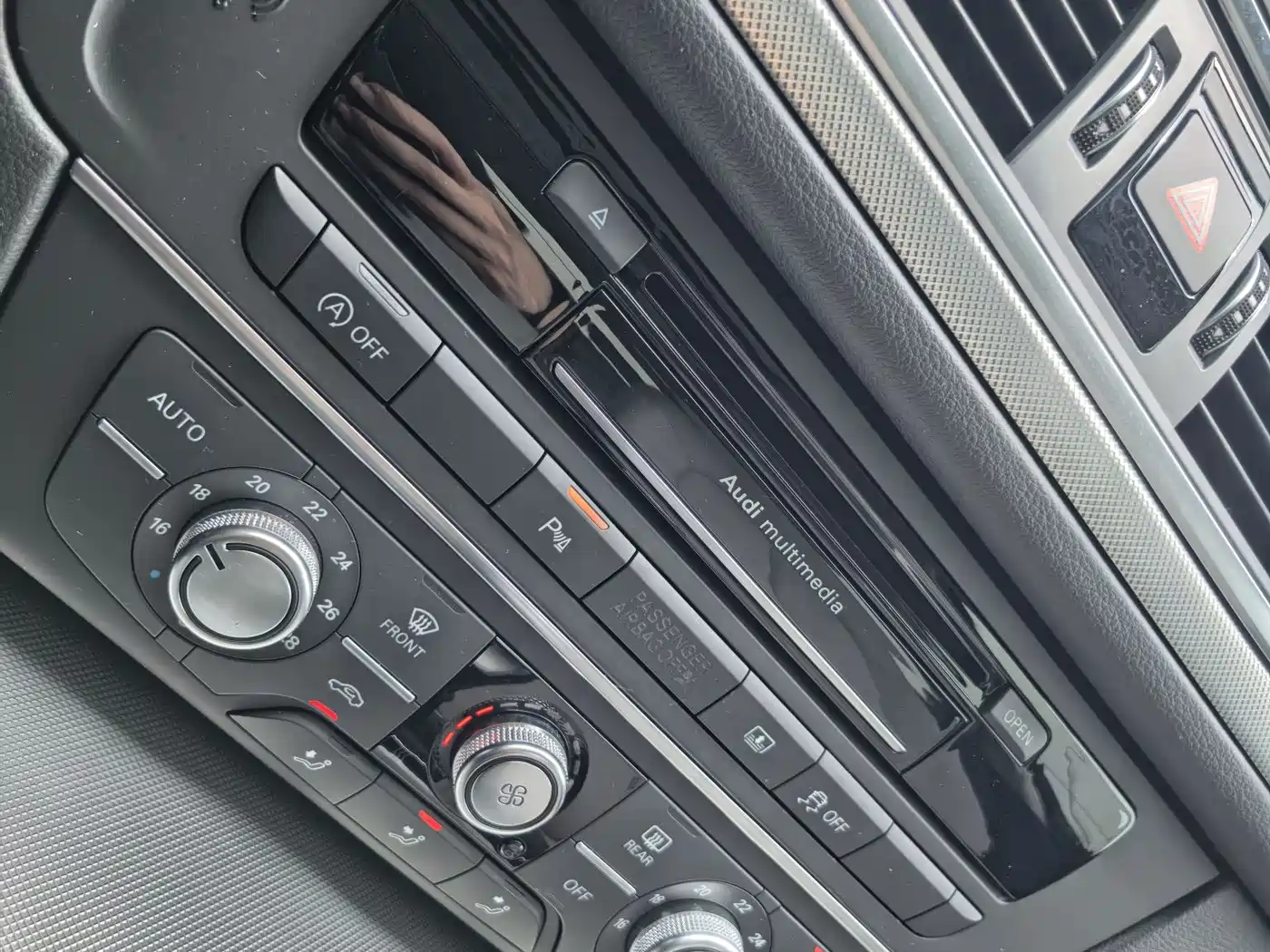 Audi A6L 2016 30 FSI Technology фото 16