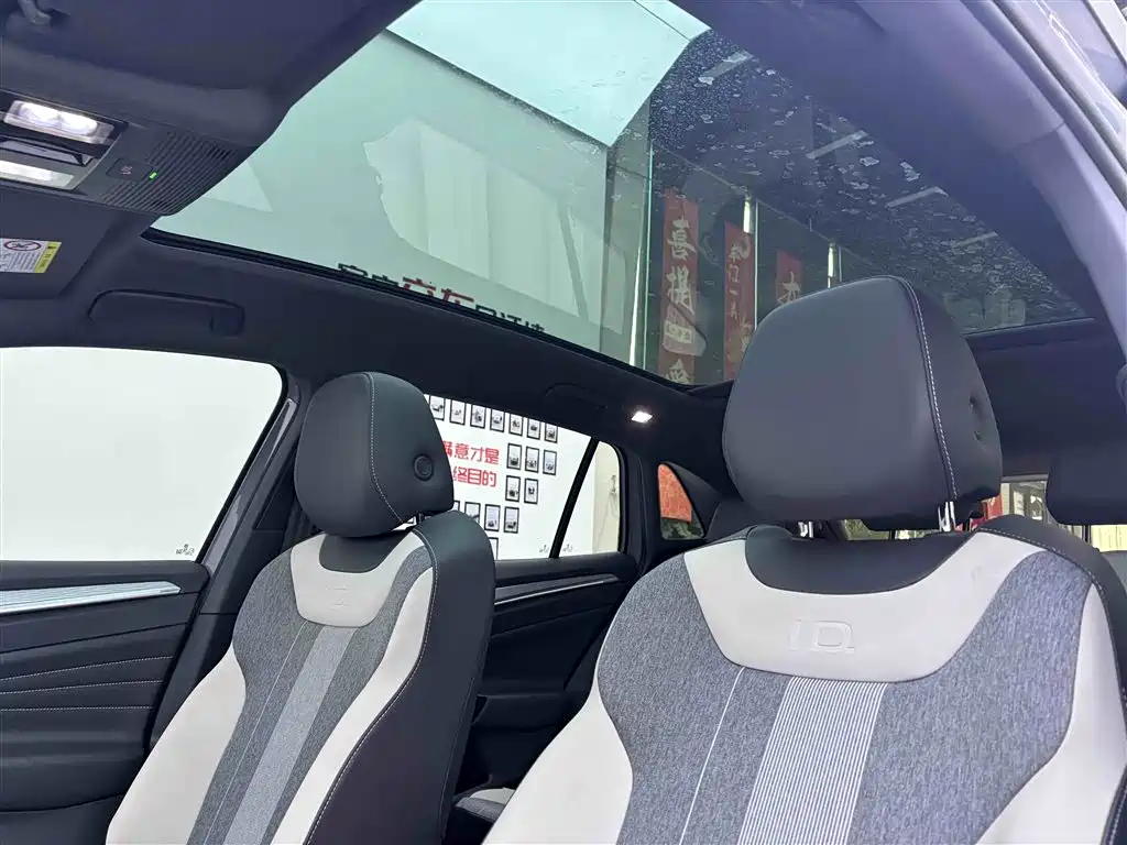 Volkswagen ID.4 CROZZ 2022 Long Range PURE+ Edition фото 25