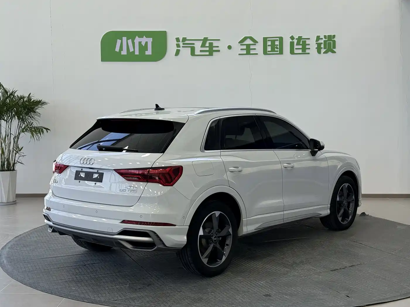 Audi Q3 2022 35 TFSI Fashion Dynamic фото 8