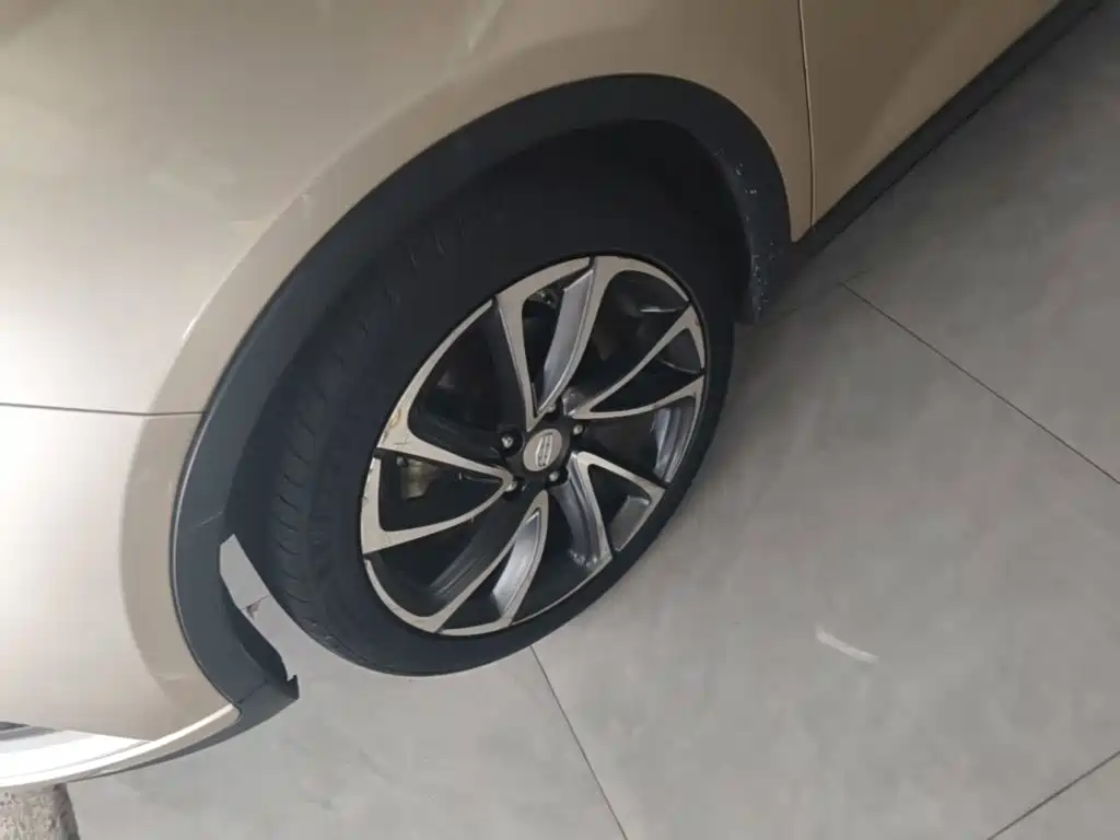 Geely Emgrand GS 2016 2016 Elegant Edition 1.3T Automatic Premium Type