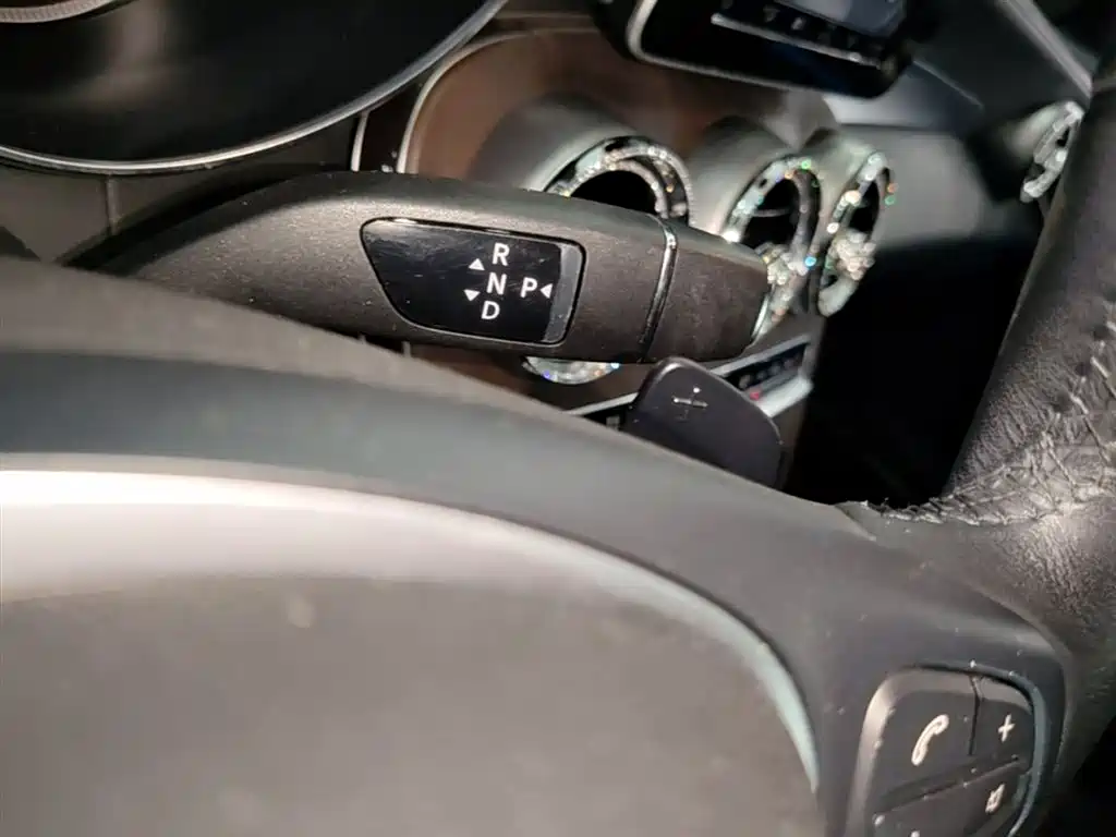 Mercedes-Benz GLC 2018 GLC 300 4MATIC Dynamic фото 14