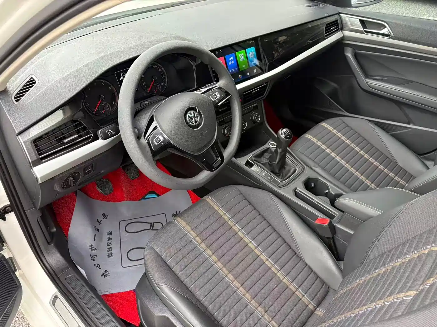 Volkswagen Lavida 2019 1.5L Manual Comfort Edition China VI фото 12