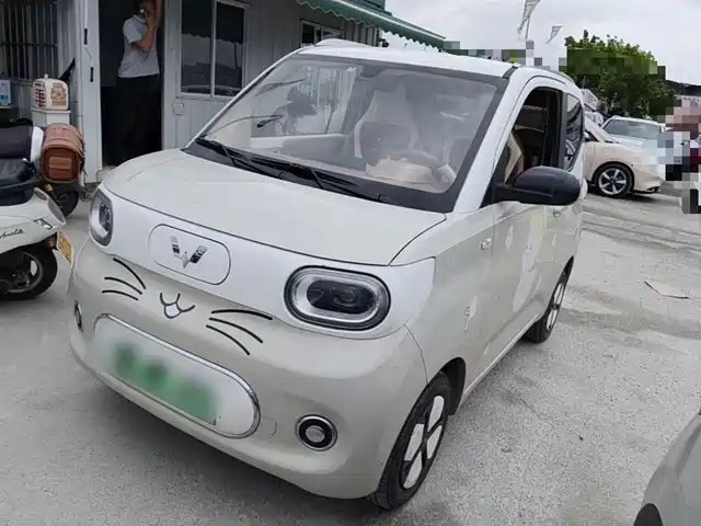 Wuling Hongguang MINI EV 215km, Продвинутая, 3-е поколение