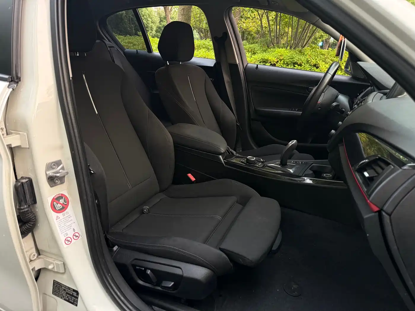 BMW 1 Series (Import) 2013 Facelift 118i Sport Model фото 13