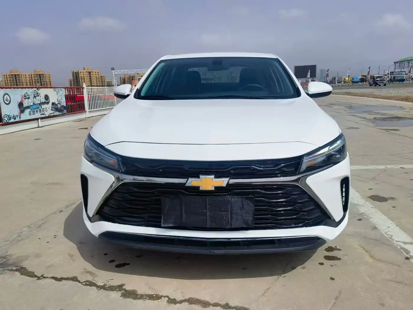 Chevrolet Monza 2023 1.5L Dual-Clutch Enjoyment Edition фото 2