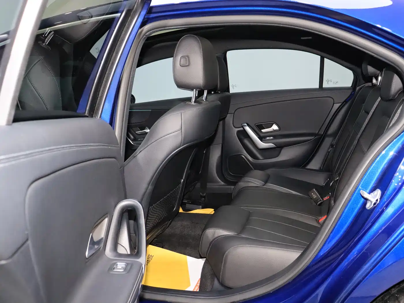 Mercedes-Benz A-Class 2022 Facelift II A 200 L Sport Sedan Fashion фото 10