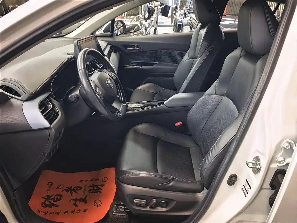 Toyota IZOA 2023 Hybrid 2.0L Yi-Chi Edition фото 6