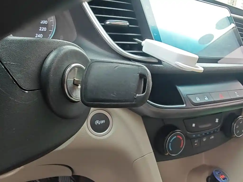 Фото 9 - Buick Excelle