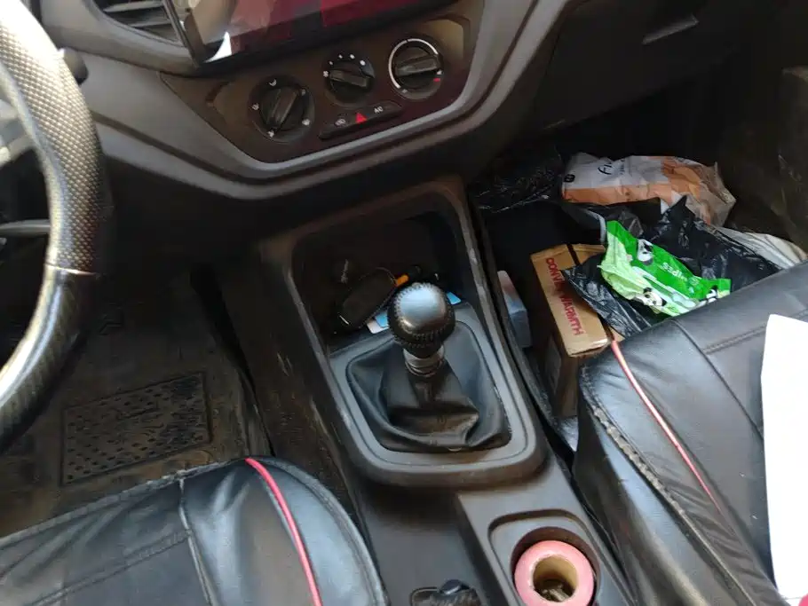Wuling Motors Wuling Hongguang V 2025 2022 1.5L Power Take Edition Electric Power Steering LAR
