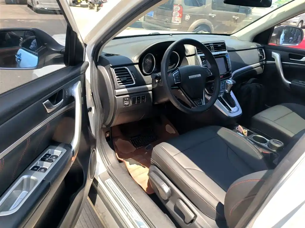 Haval M6 2017 1.5T Automatic 2WD Elite фото 16