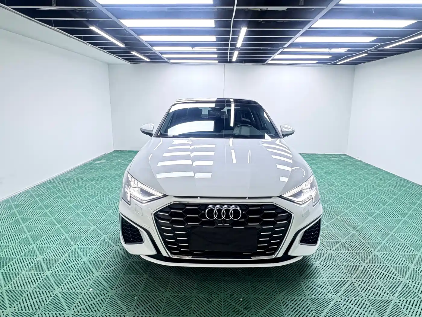 Audi A3 2023 A3L Limousine 35 TFSI Fashion Sport фото 2