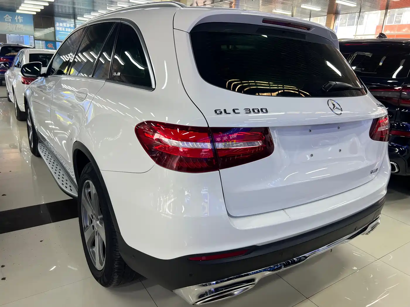Mercedes-Benz GLC 2016 GLC 300 4MATIC Dynamic фото 8