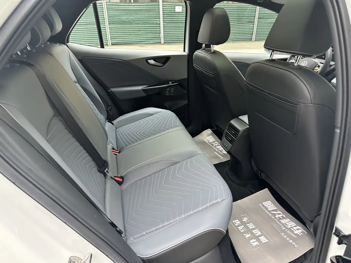 Volkswagen ID.3 2025 Facelift Smart Outstanding Edition фото 11