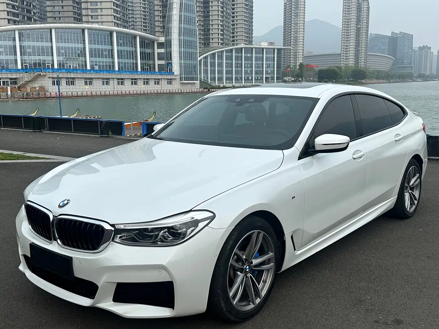 BMW 6 Series GT 2019 630i M Sport Package