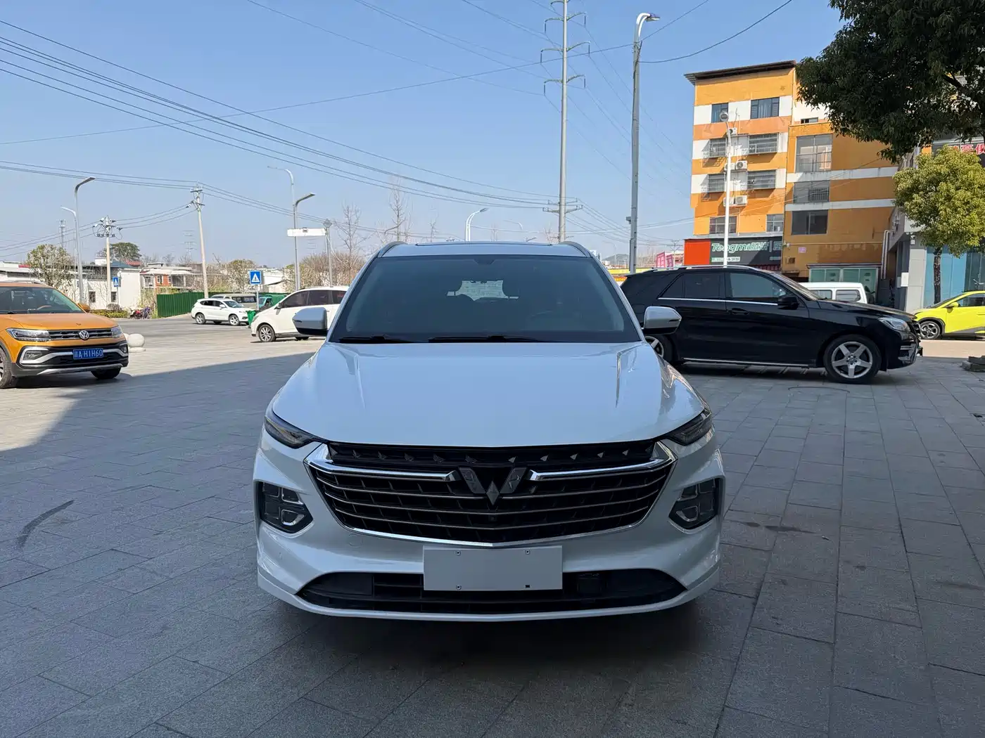 Фото 2 - Wuling Motors Wuling Victory