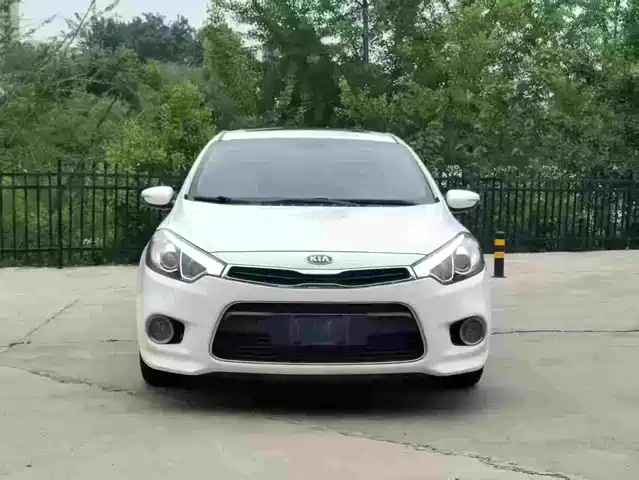  Kia Kia K3S 2014 1.6L Automatic GLS