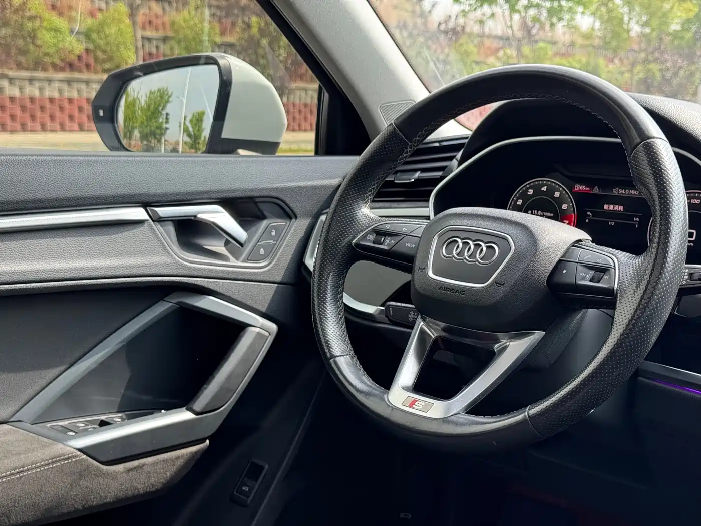 Audi Q3 Sportback 2022 35 TFSI Progressive фото 13