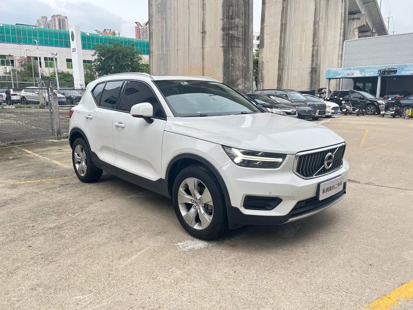 Volvo XC40 2019 2020 T3 Smart Fashion Edition
