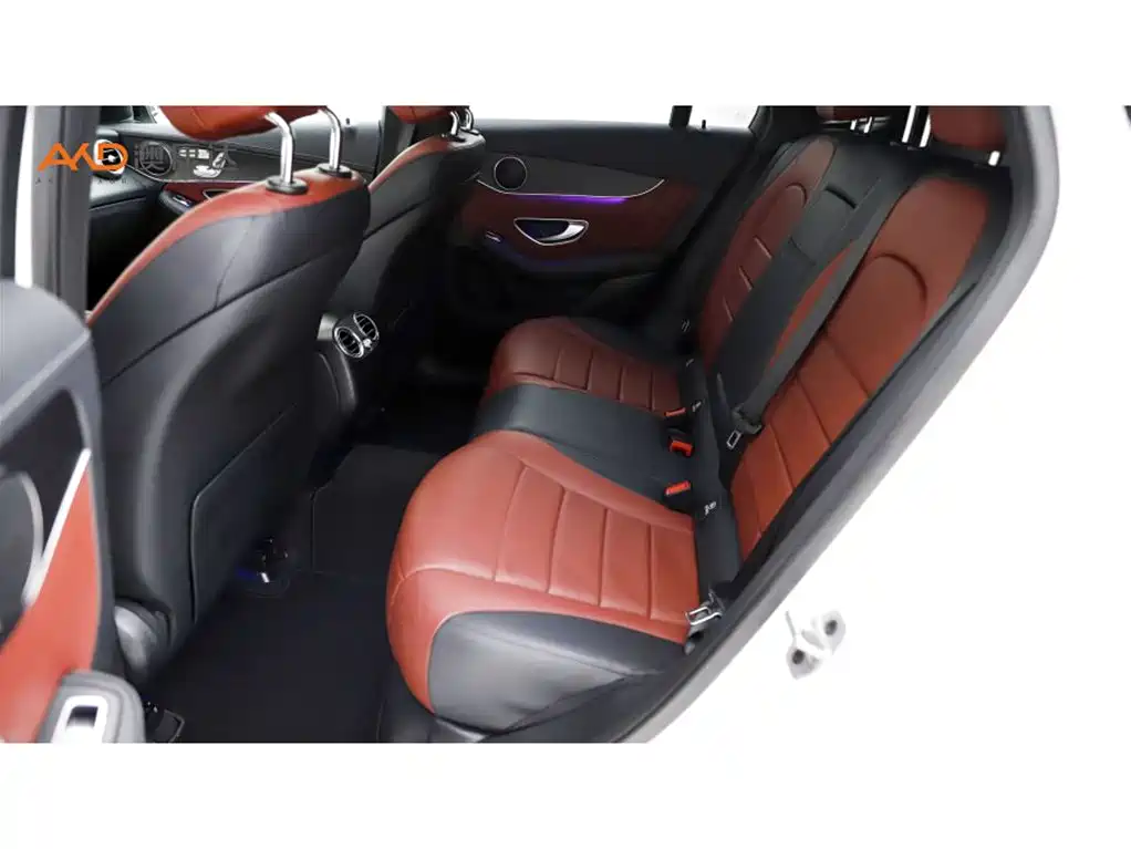Mercedes-Benz GLC Coupe 2023 Model GLC 260 4MATIC Coupe SUV фото 7