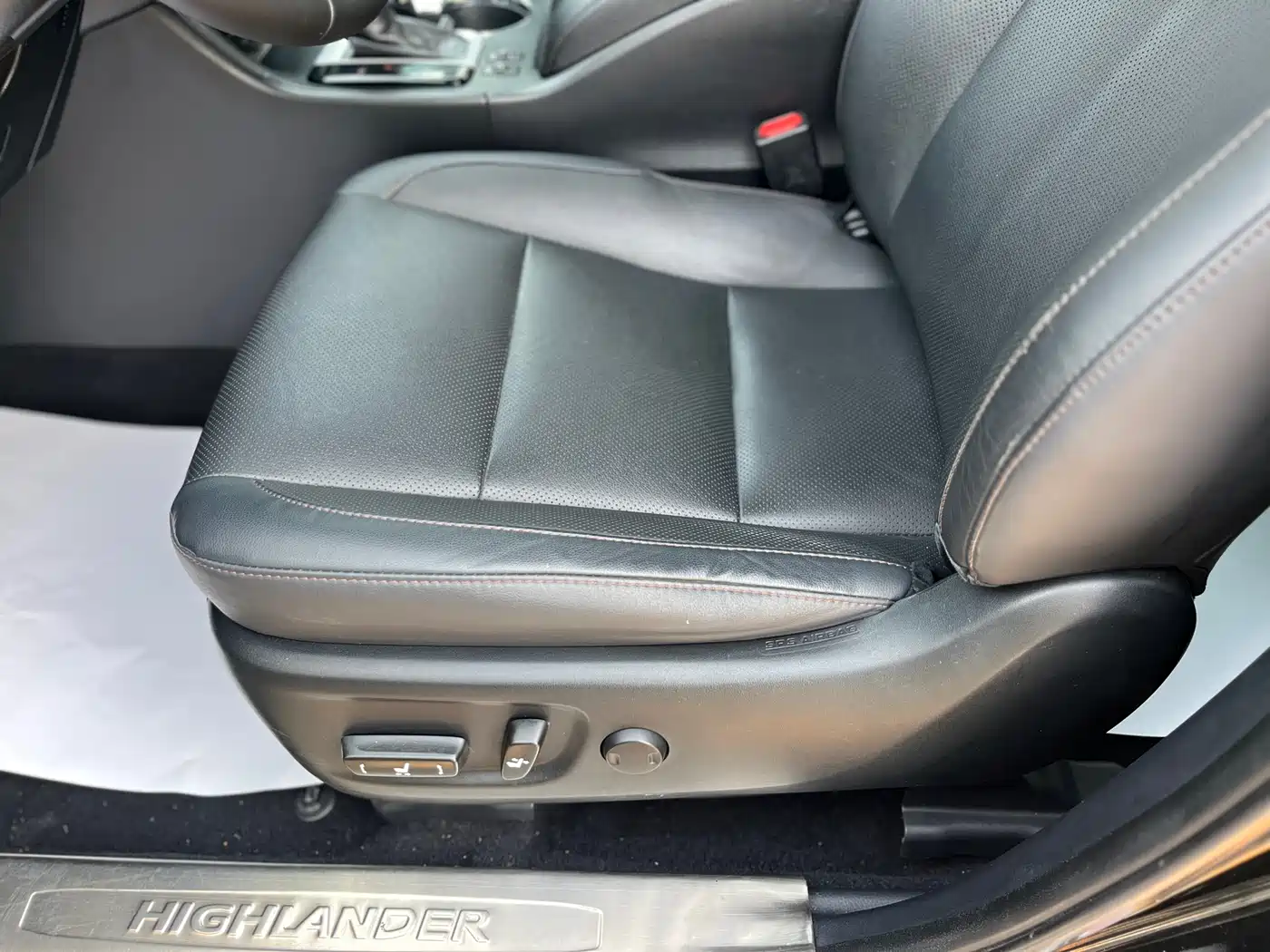 Toyota Highlander 2018 2.0T 4WD Premium 7-seater China VI фото 10